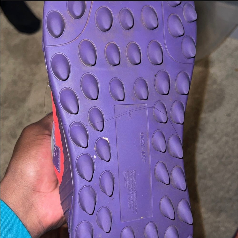 Off-White Sneakers - image 5